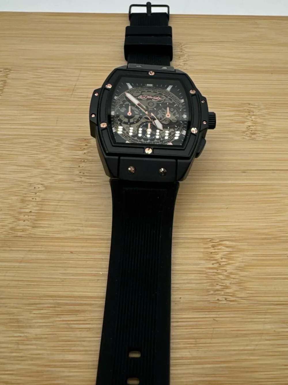 ED HARDY Singles Men's Silicone Analog Watch